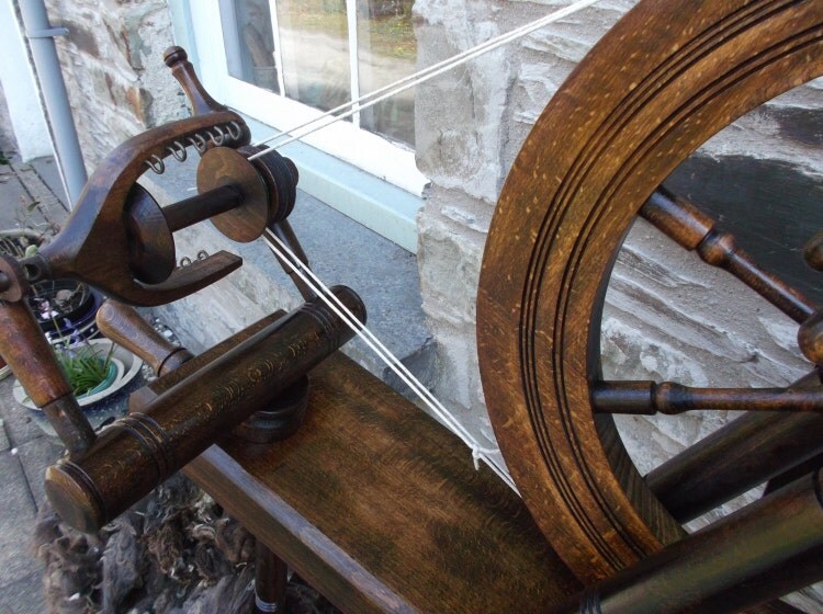 Haldane Hebridean Spinning Wheel Fully by ThomasWoodandWool