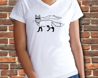 Superhero, Fox Shirt, Women's v neck, V neck shirt, Womens tshirts, Animal Shirt, Funny shirt, Foxy, Fox Mask, Animal Print, Red fox