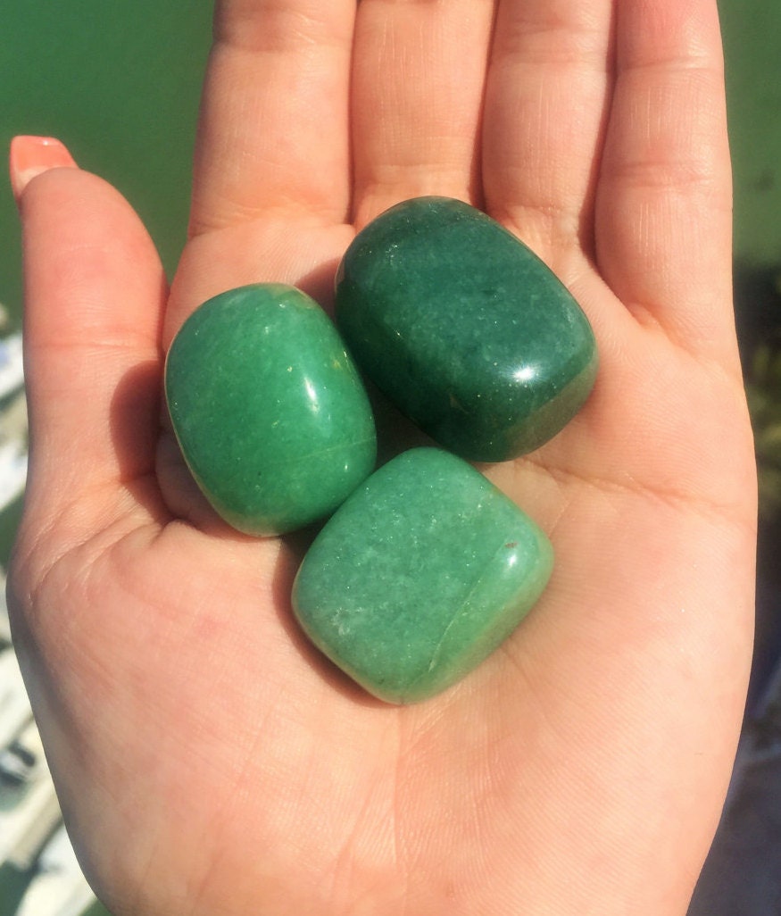 GREEN Aventurine Crystal Perfect for Chakras Reiki