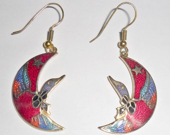 Pretty vintage goldtone colorful multicolored cloisonne enameled duck or goose and crescent moon pierced earrings