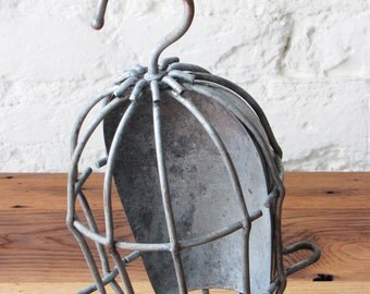 Vintage Antique Adjustable Clasps Trouble Lighting Metal Wire Cage Industrial Lamp Housing
