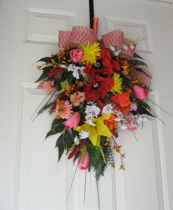 Pink Tulip Door Swag Arrangement by FloryArte on Etsy