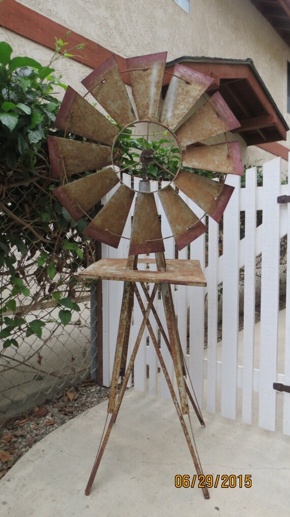 VINTAGE METAL WINDMILL