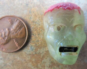 Dollhouse Miniature Translucent Zombie brain Halloween mask
