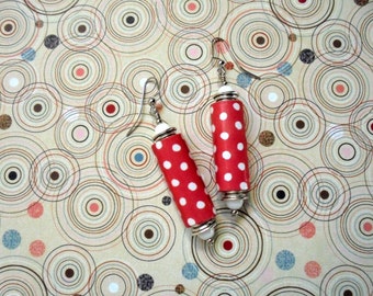 Red and White Polka Dot Earrings (2283)