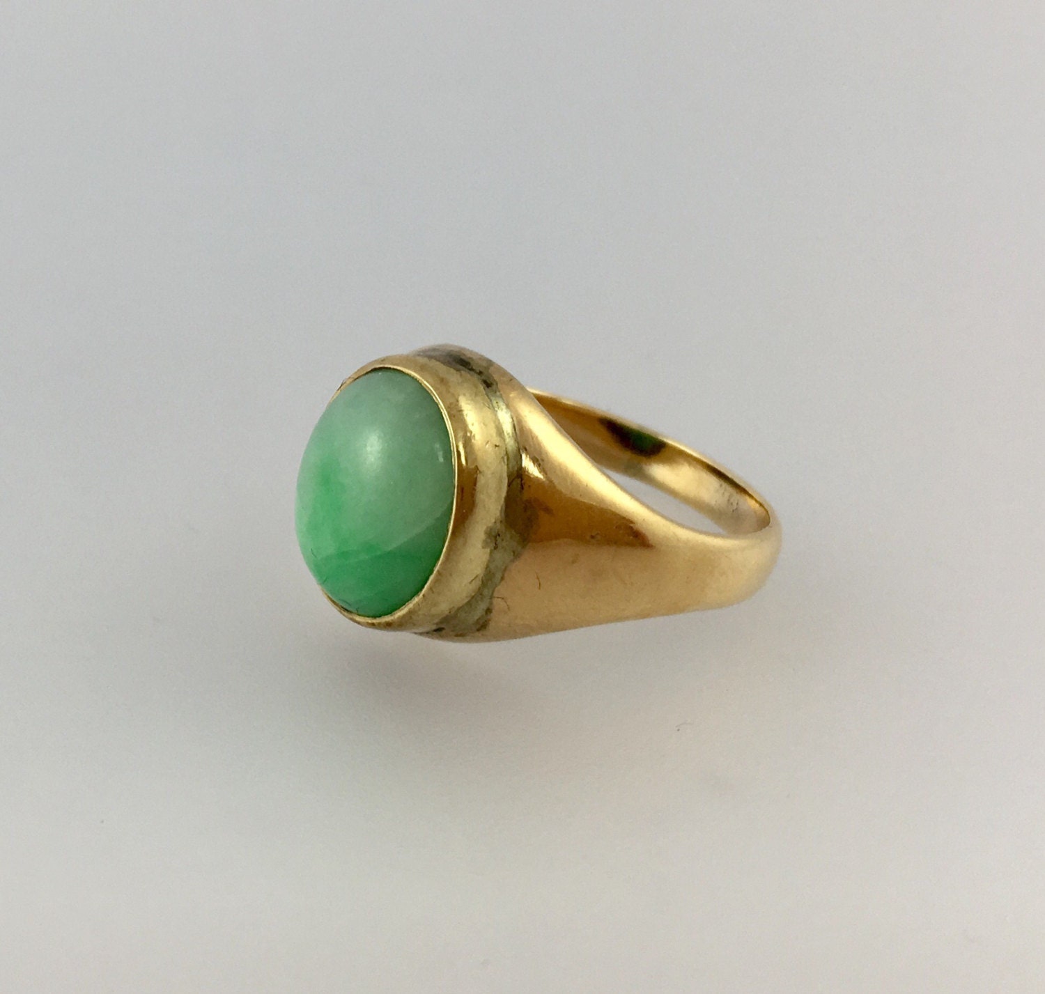 Green Jade 14k Yellow Gold Ring