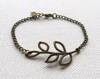 Simple Bronze Branch Bracelet Brass Leaf Nature Woodland Forest Jewelry Vintage Style Ivory Glass Pearl