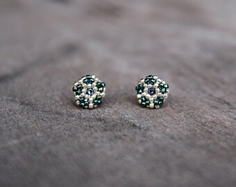 Tiny stud earrings, Minimal earrings, Beadwork studs, Metallic seed bead earrings, Stud earings, Summer jewelry, Tiny earrings, Naryajewelry