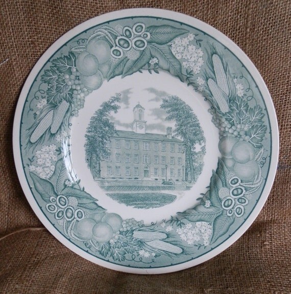 Vintage 1950's Wedgwood Collector Plate Ohio University
