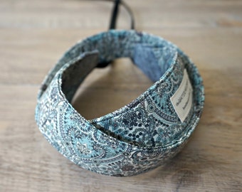 Paisley Camera Strap - Grey Paisley DSLR Camera Strap - Camera Accessories - Persolized Neck Strap - Kitty Grace Liberty Fabric