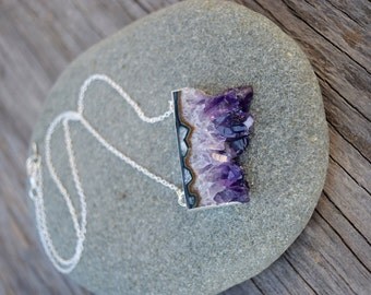 Amethyst Stone Slice Necklace, Raw Crystal Amethyst, Silver Plated Amethyst Druzy Necklace, Crystal Point Necklace, Unique Amethyst Pendant