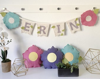 Floral Bunting Flag // Felt Flower Party Banner // Garden Baby Shower Theme // Neutral Color Flowers // Floral Garland // Garden Birthday