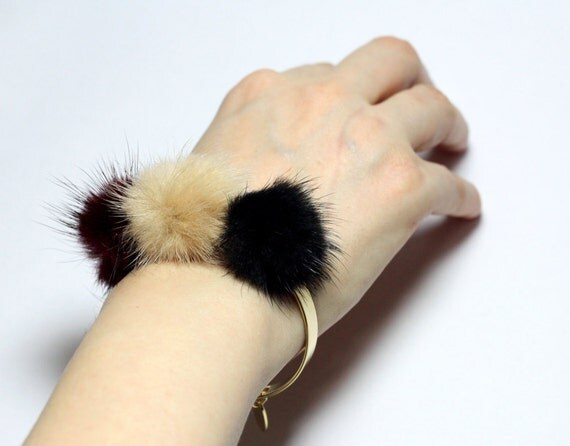 earrings fur mink pom pom SALE Three Fur Bracelet Fur Bangle OFF Mink Color 20 Mink earrings fur mink pom pom SALE Three Fur Bracelet Fur Bangle OFF Mink Color 20 Mink