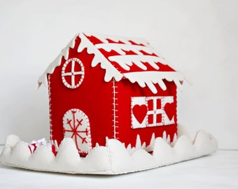 Christmas Felt House Christmas Felt Box Christmas Candy Box Christmas Gift Christmas Felt Ornament Miniature Felt Cottage Tiny Felt Case