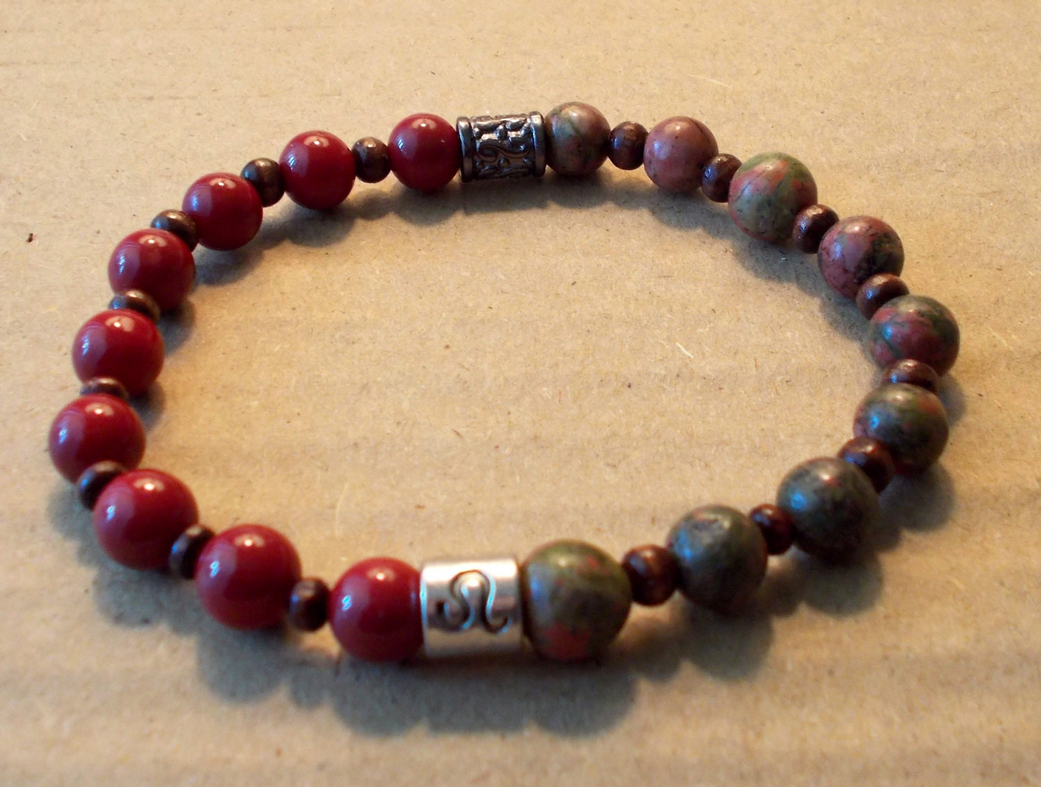 Men's Zodiac Leo Bracelet with Natural Red Jasper
