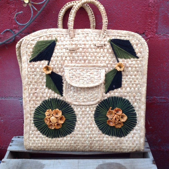 Vintage mexican shopping bag handmade straw by dahliaNamaryllis