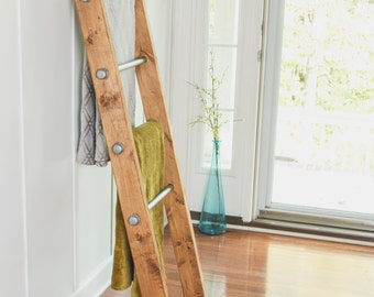 Wooden Ladder, Blanket Ladder, Bathroom Storage, Industrial Furniture, Quilt Rack, Reclaim Wood, Pipe Rack, Rustic Industrial Decor, Modern