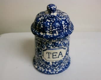 Beautiful Blue and White Ceramic Tea canister. Rubber gasket/seal is still soft, pliable and clean