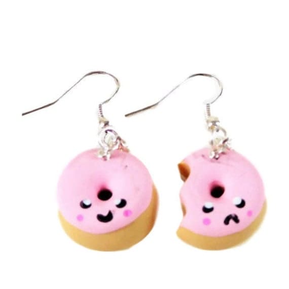 Kawaii donut earrings,  polymer clay earrings, polymer clay, fishook earrings, Donut earrings, happy earrings, gifts for her, mothers day