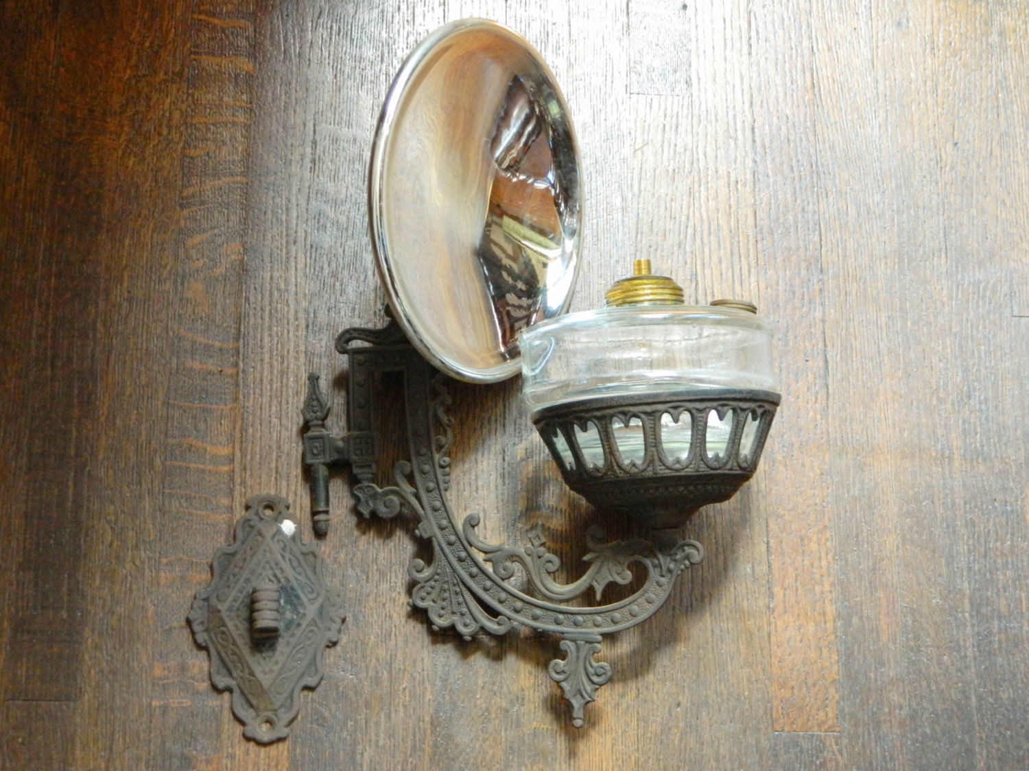 Antique Oil Lamp Cast Iron Oil Lamp Cast Iron Sconce