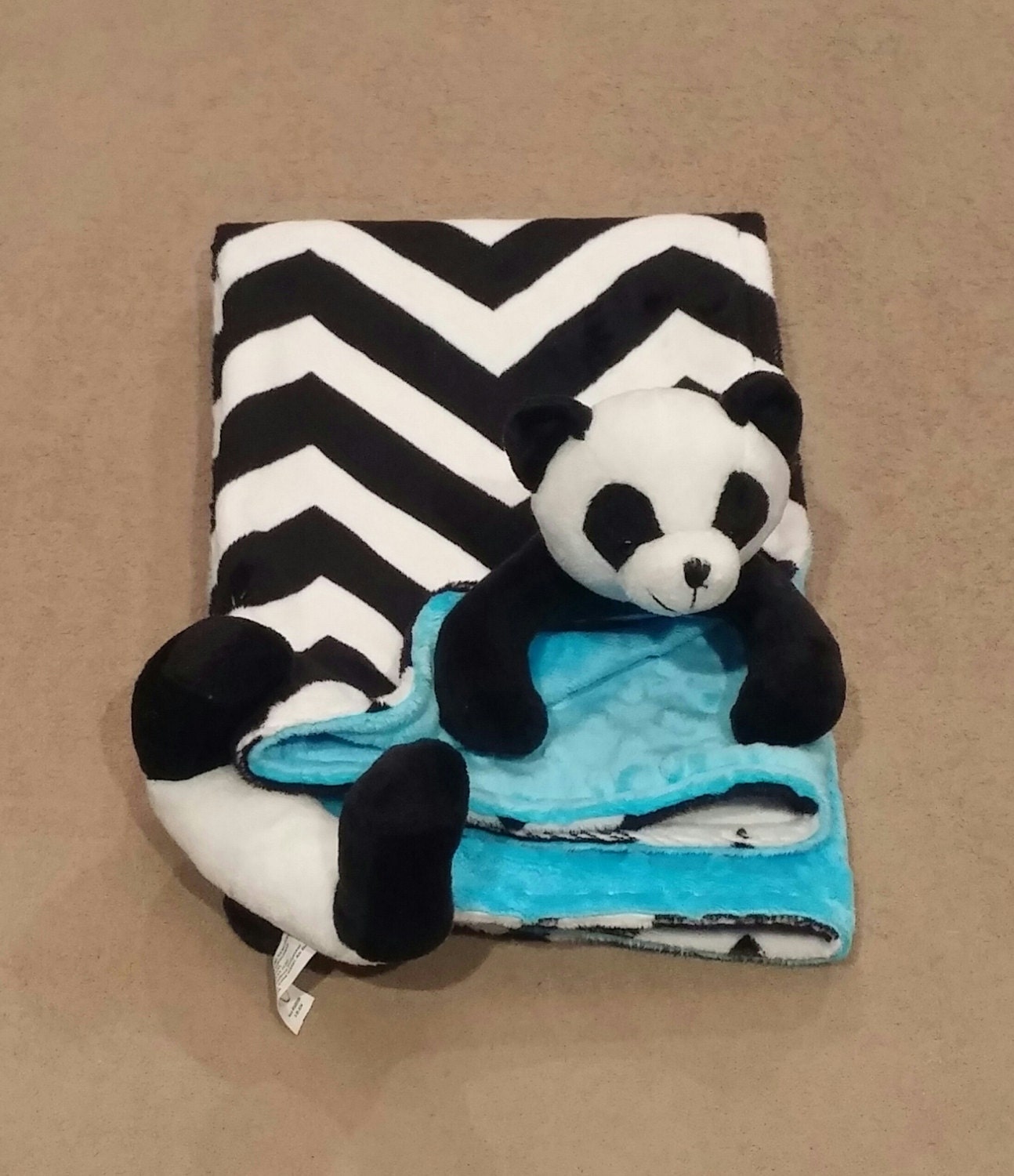 Panda minky blanket baby animal blanket cuddle blanket 24x24