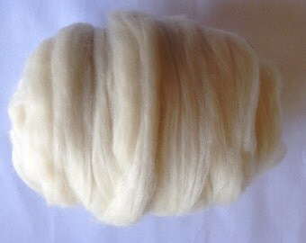 Mohair/Cormo (50/50 blend) Roving - 4 oz