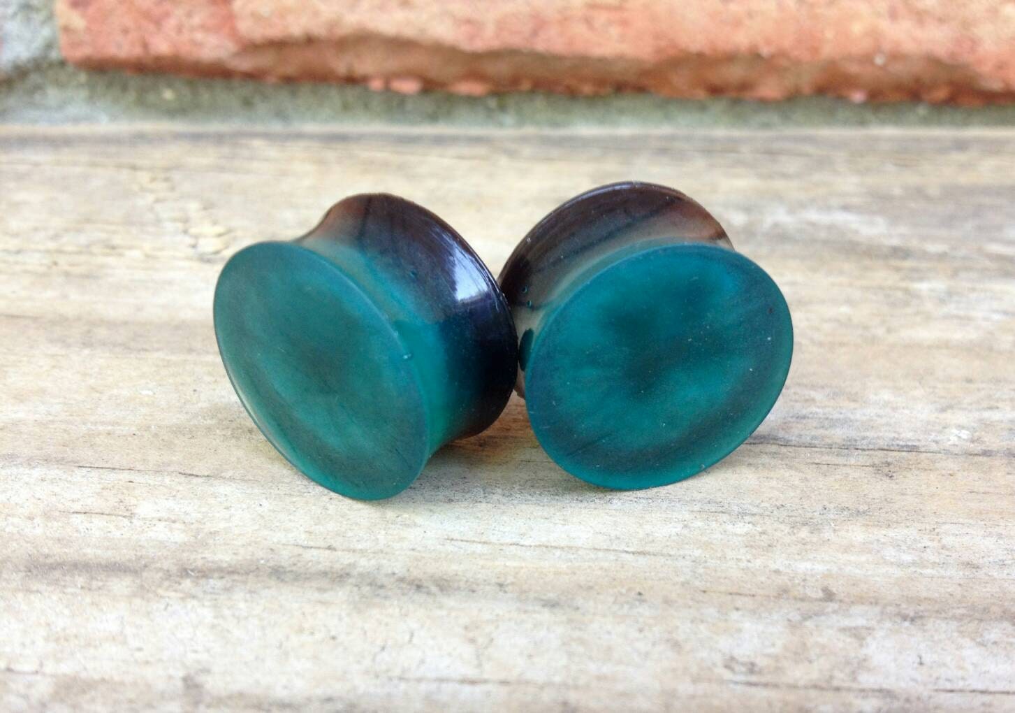 3/4 inch 18mm plugs / cool ear gauges / custom ear gauges