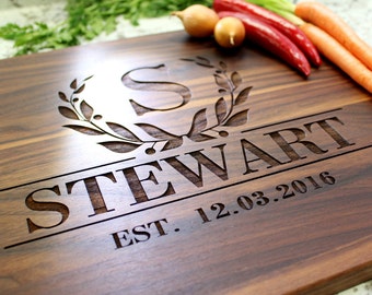 Personalized Cutting Board - Engraved Cutting Board, Custom Cutting Board, Wedding Gift, Housewarming Gift, Anniversary Gift W-011 GB