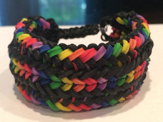 Snake Belly Rainbow Loom bracelet by MilesRainbowLoom on Etsy