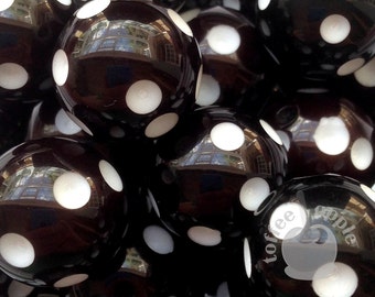 FREE P&P 6 x 16mm Black and White Polka Dot Acrylic Beads