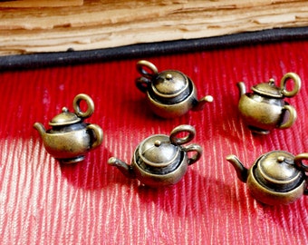 Teapot charms 5 antique bronze vintage style pendant charm jewellery supplies C8