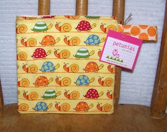Reusable Little Snack Bag - pouch adults kids snails eco friendly by PETUNIAS