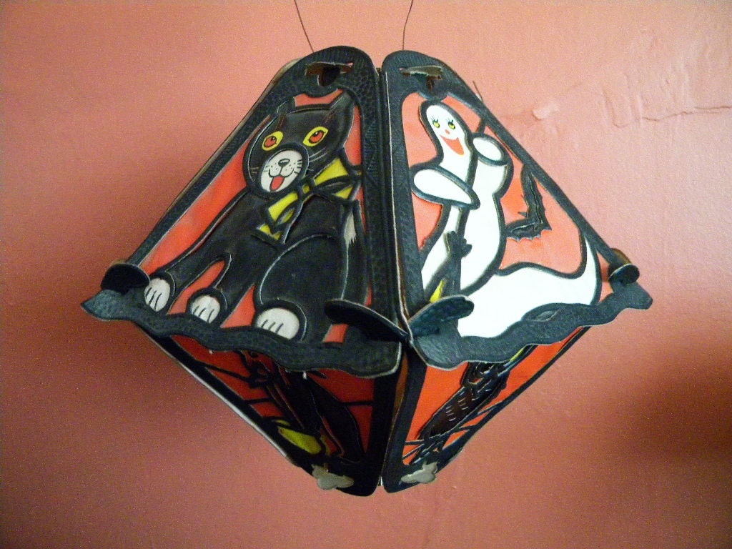 Vintage Halloween Paper Lantern Collapsible with 10 Panels