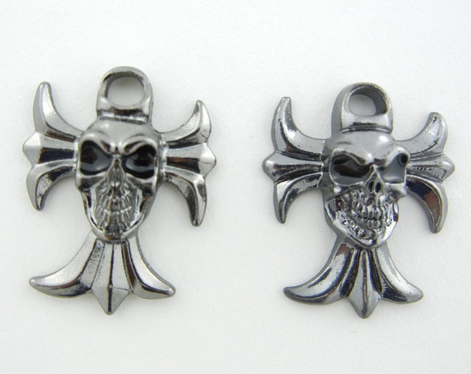 Pair of Gothic Hematite Skull on Crosses Charms