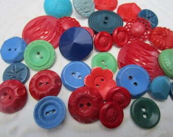 Vintage Buttons - Cottage chic mix of red, blue and green lot of 32, old and sweet( july 10)