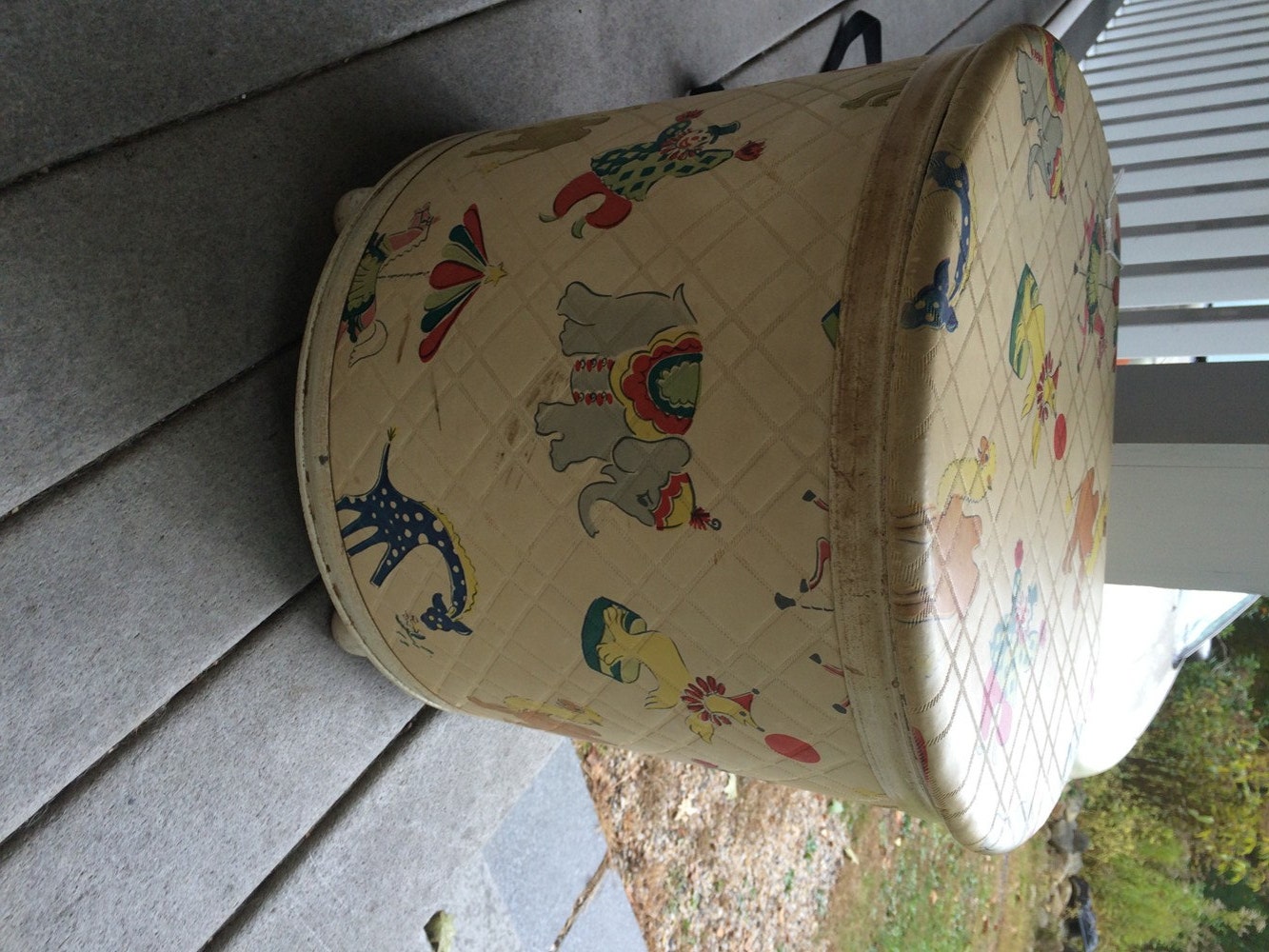pearl wick toy box