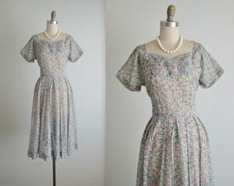 40's Floral Dress // Vintage 1940's Sheer Floral Print Nylon Pleated Garden Party Full Summer Day Dress L