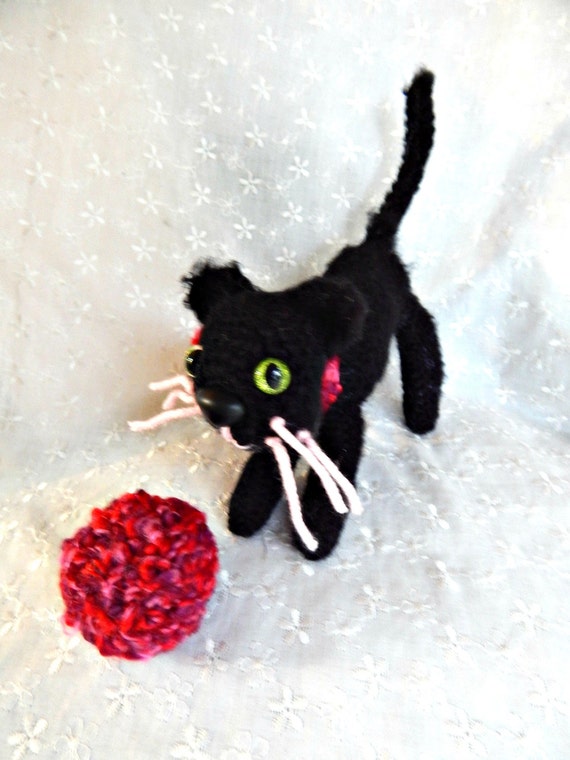 black cat stuffie