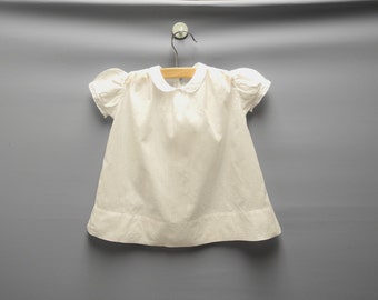 Vintage Baby Clothes, 1940's White Embroidered Baby Girl Dress, Vintage Baby Dress, White Baby Dress, Size 6-9 Months