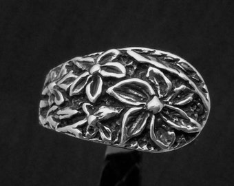 Vintage Sterling Silver Spoon Ring Ornate Floral 22528