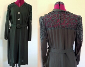 1940s Plus Size Dress / Green Dress / Vintage Green Dress with Crotchet Back / Large Vintage / 1940s Dress