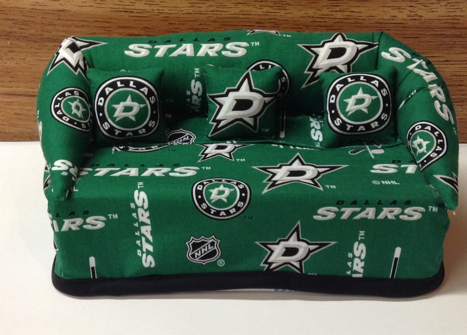 NHLDallas Stars Decorative Kleenex Box Couch by cmsportscrafts