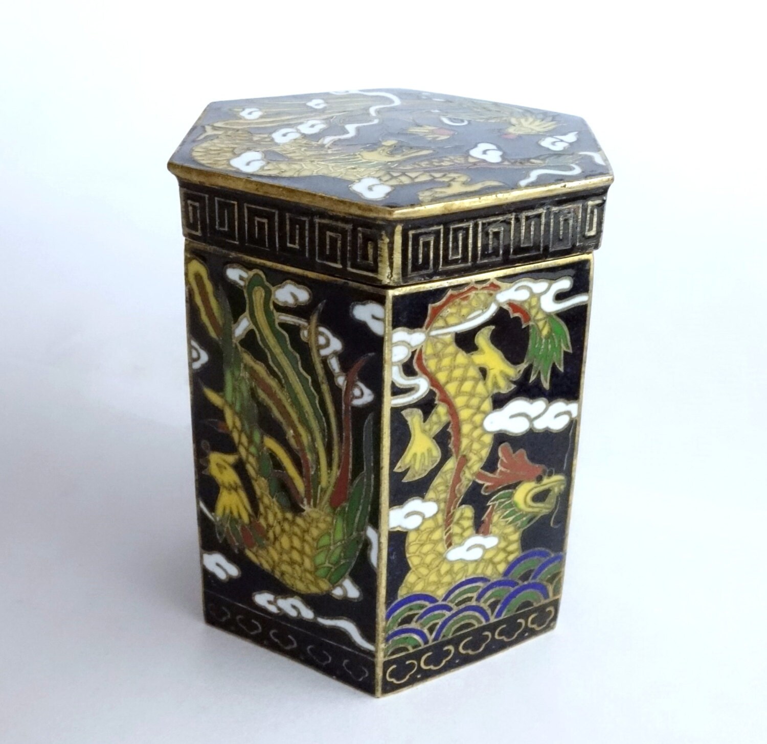 Chinese Cloisonne Box Vintage Black Trinket Jewelry Barrel