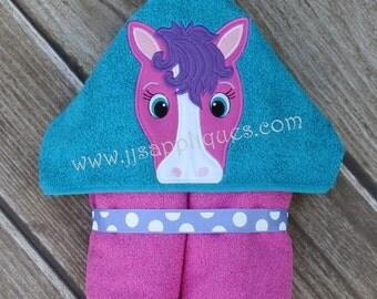 Pony Peeker Horse Peeker Hooded Towel In the Hoop applique digital design 4x4, 5x7, 6x10 hoops - Instant Download