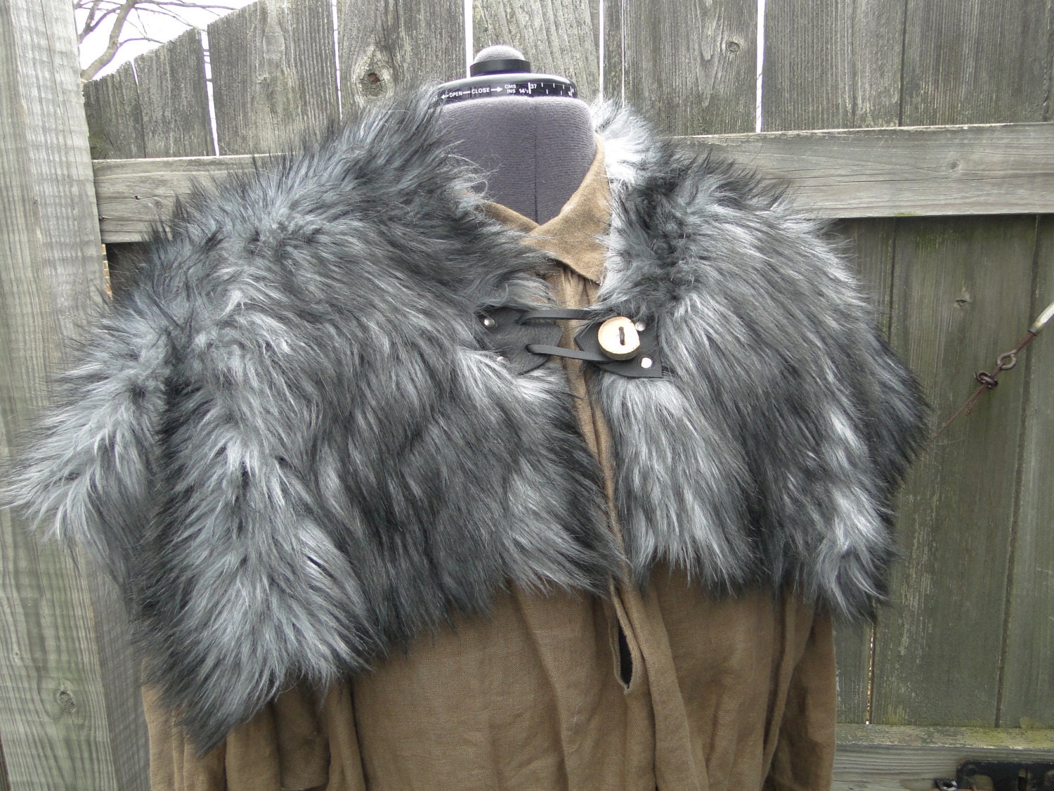 Viking Fur Capelet Mantle Medieval Barbarian Renaissance