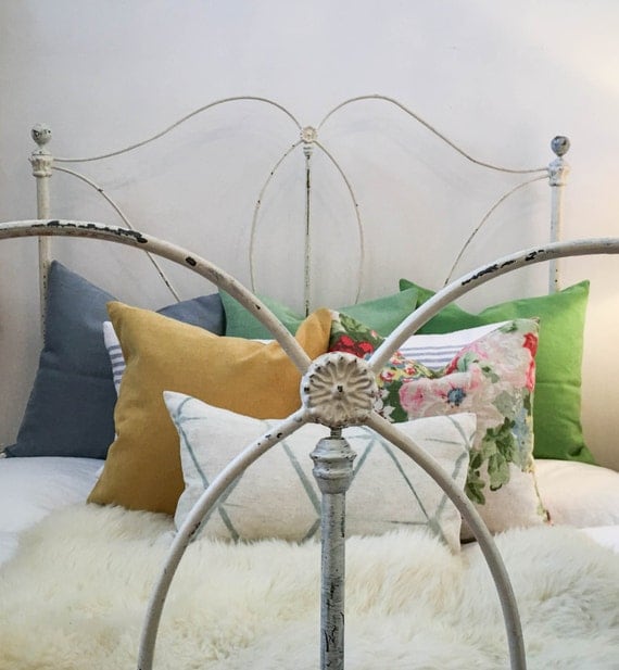 Antique Brass Painted Bed Metal Bed Frame