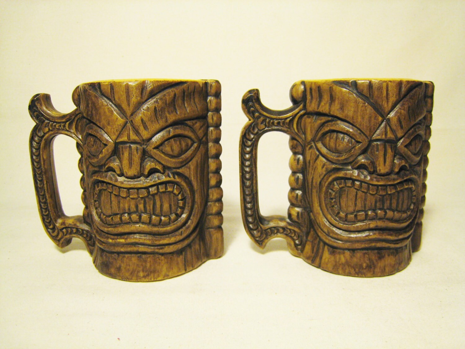 7 DOLLAR CLEARANCE // Vintage Souvenir Tiki Mugs / Original