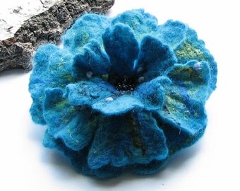 Cyber Monday Sale Christmas Gift for Her - Lovely Flower Brooch - Unique Gift for Mom