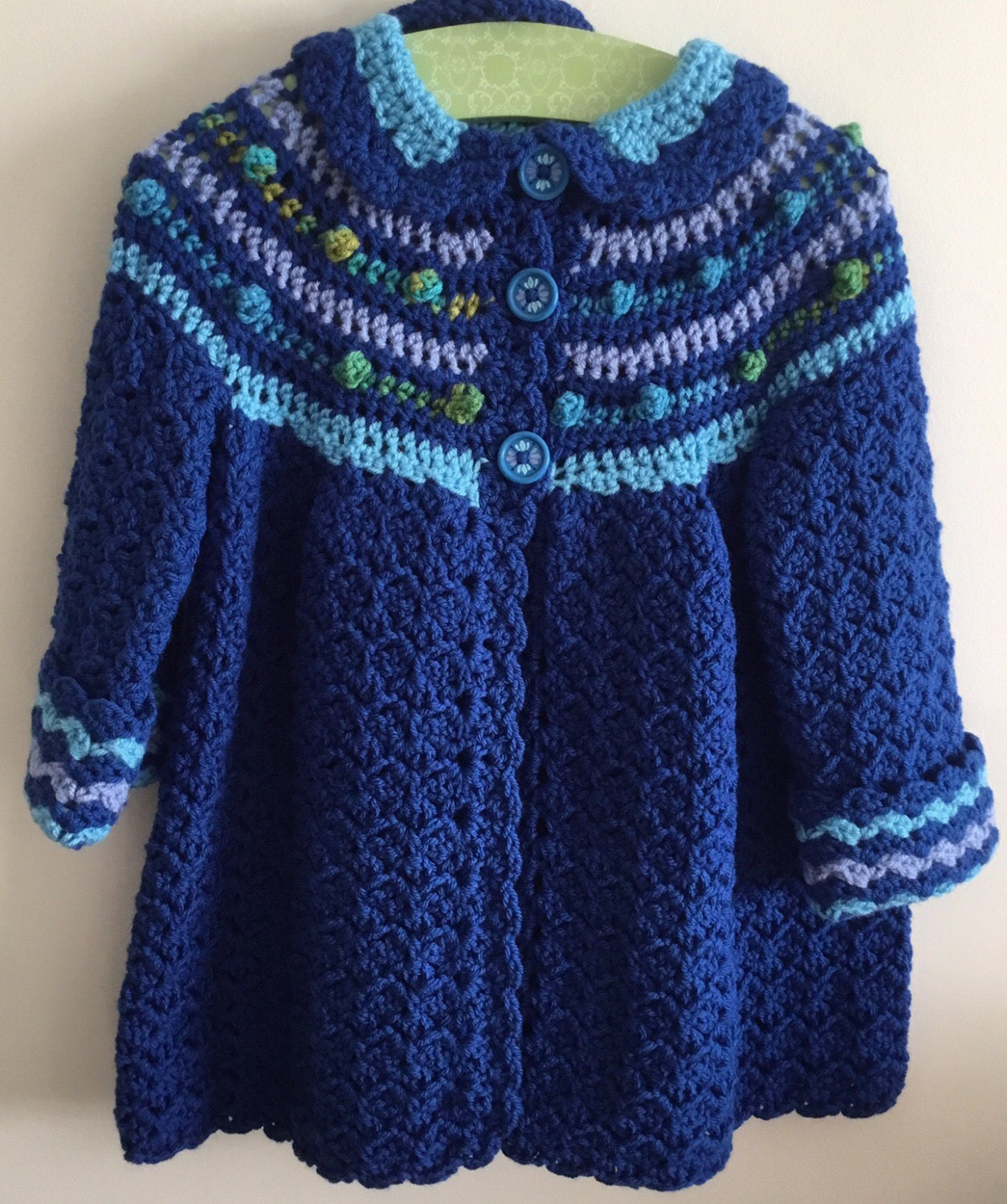 Little girls sweater size 4/5. by GerardiGallery on Etsy