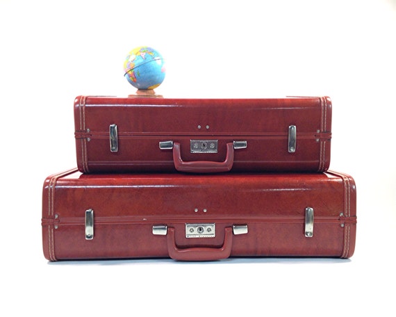 vintage royal traveler suitcase